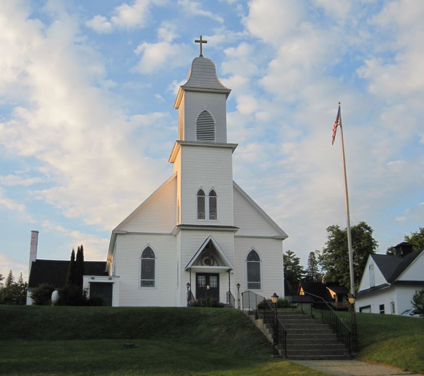 Color photograph of St. Matthew Catholic Church in Whitefield, New Hampshire
